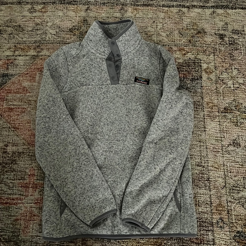 LL Bean women’s pullover